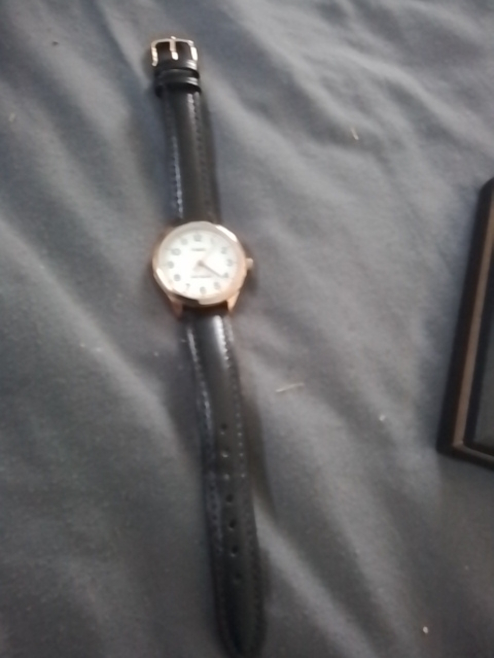 Classic Black Leather-Strap Watch with White Dial